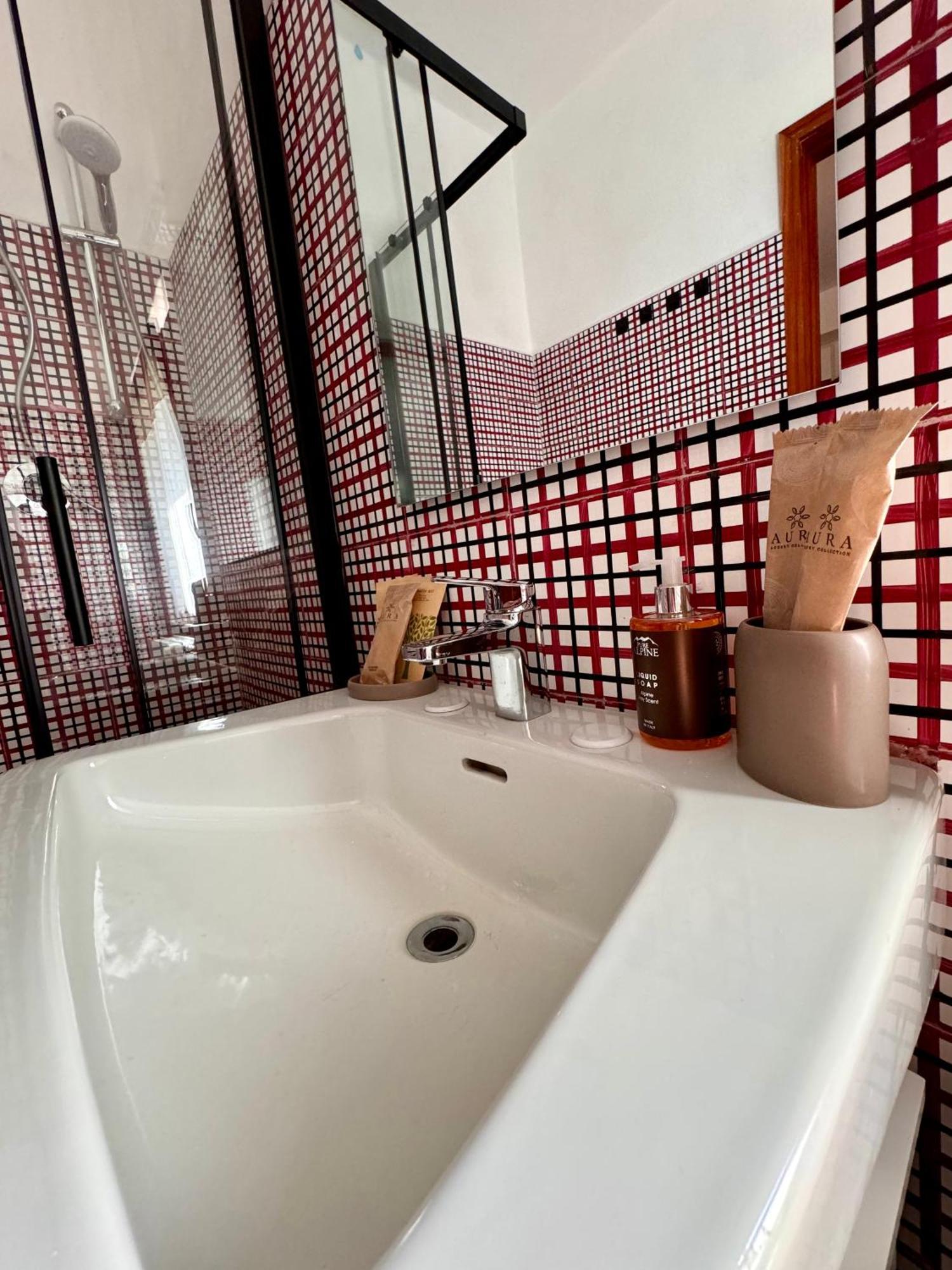 Villa Drago Chalet Oltre il Colle Luaran gambar