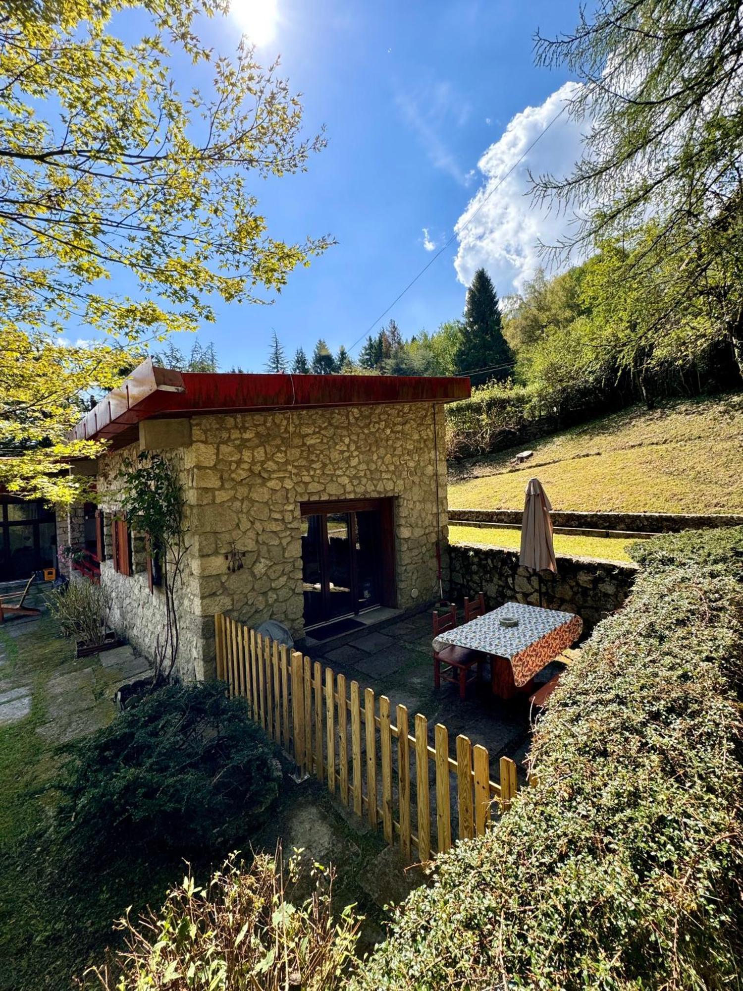 Villa Drago Chalet Oltre il Colle Luaran gambar