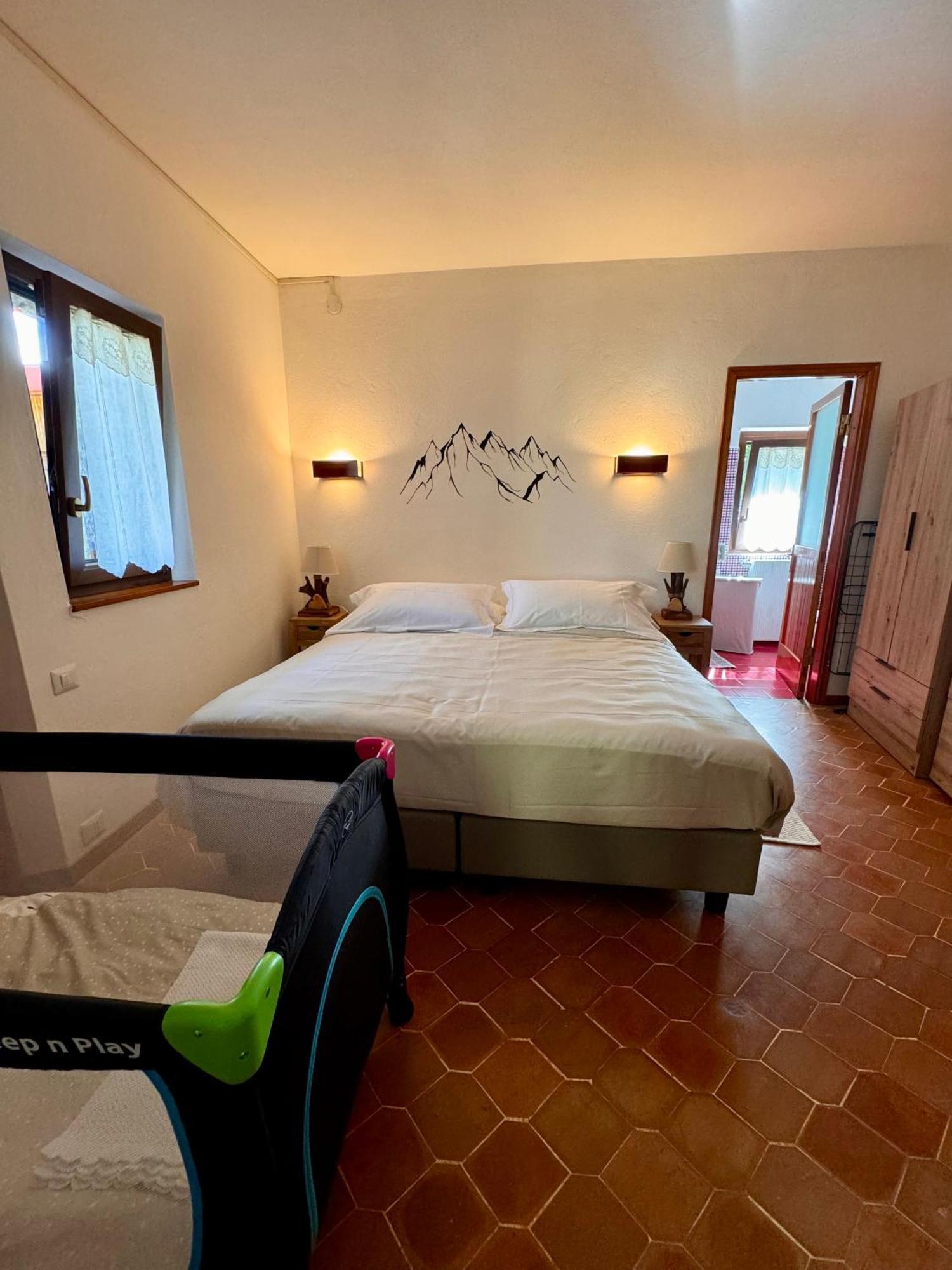 Villa Drago Chalet Oltre il Colle Luaran gambar