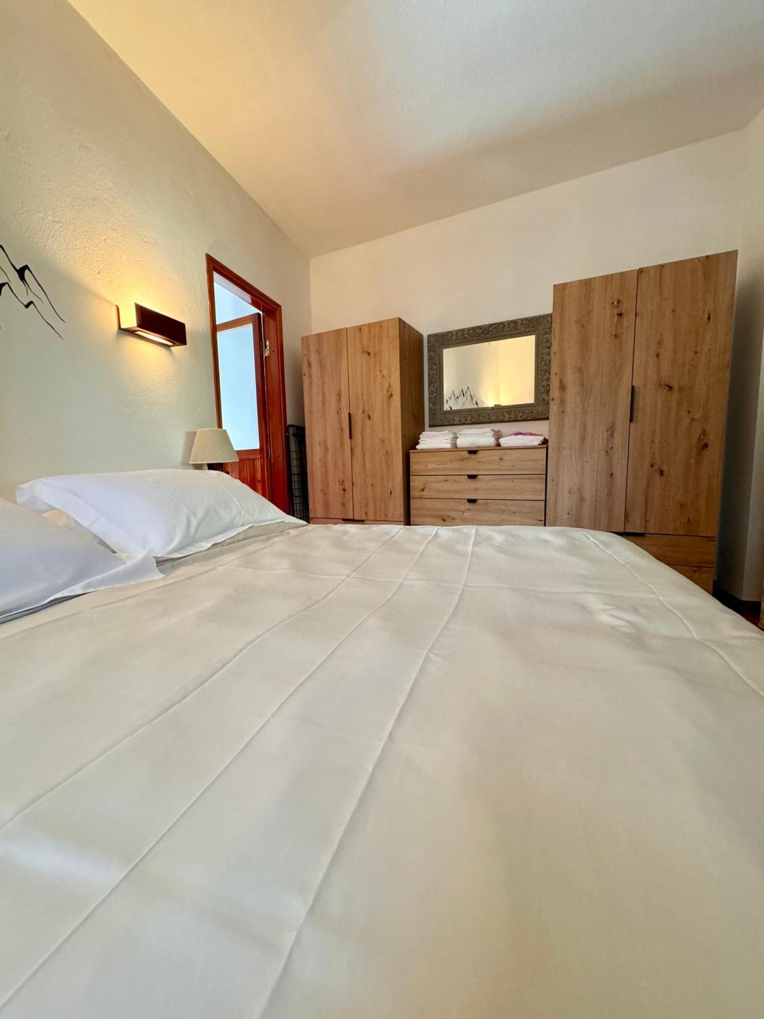 Villa Drago Chalet Oltre il Colle Luaran gambar