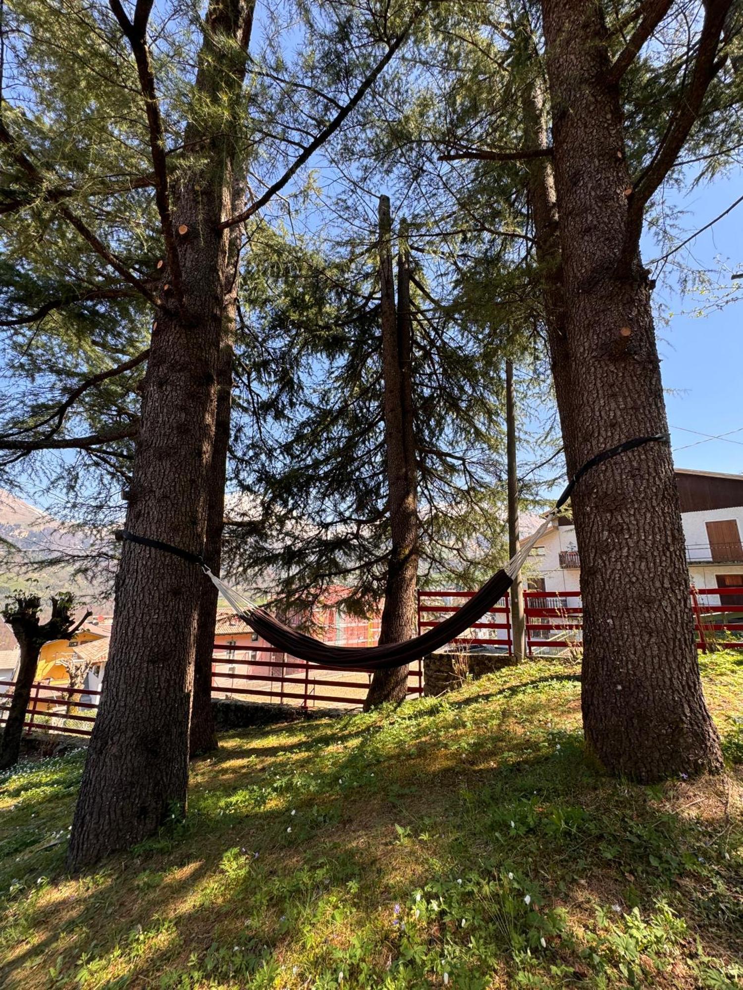 Villa Drago Chalet Oltre il Colle Luaran gambar
