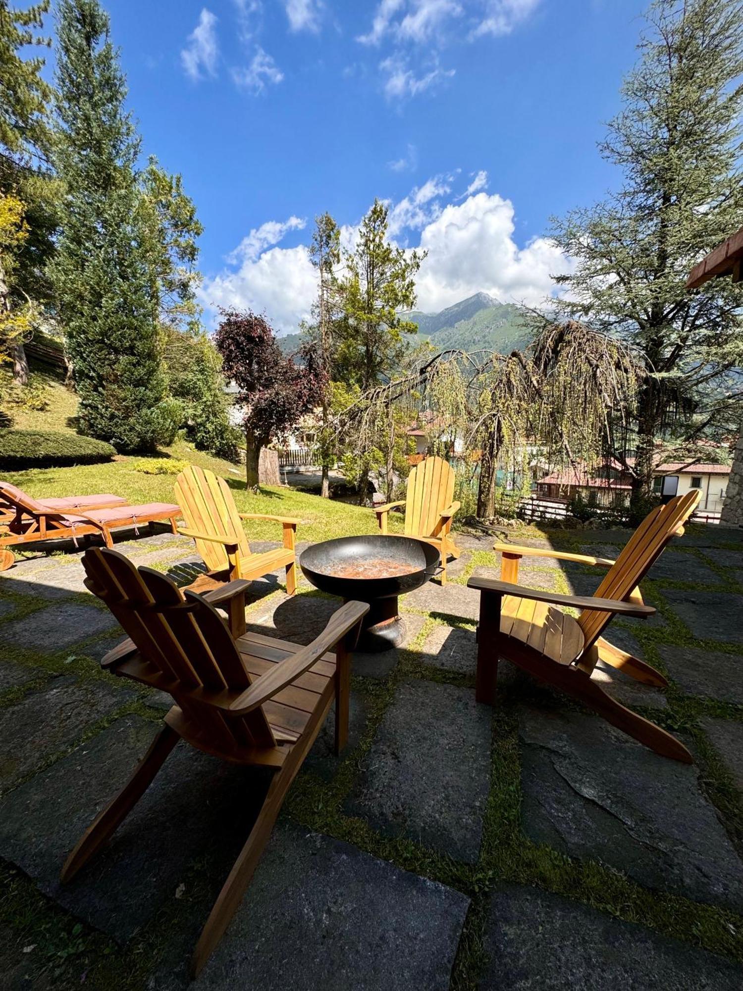Villa Drago Chalet Oltre il Colle Luaran gambar