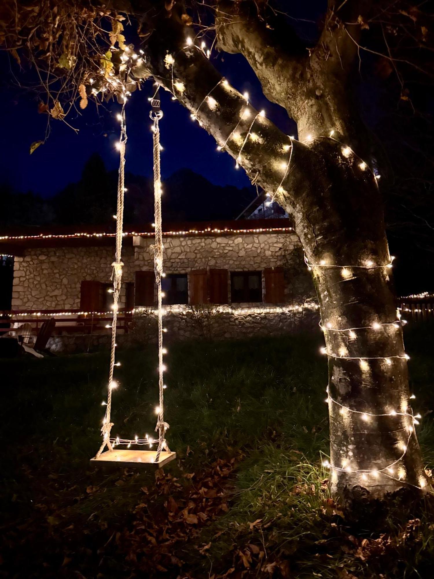 Villa Drago Chalet Oltre il Colle Luaran gambar