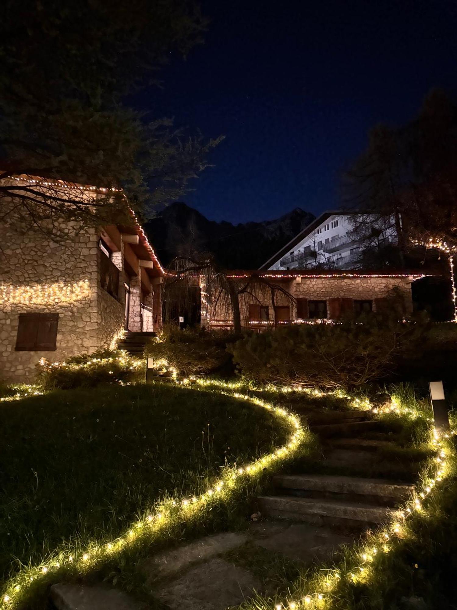 Villa Drago Chalet Oltre il Colle Luaran gambar